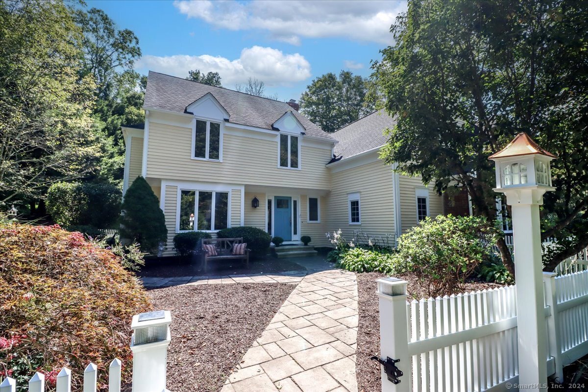 20 Sylvan Crest, Southbury, Connecticut 06488