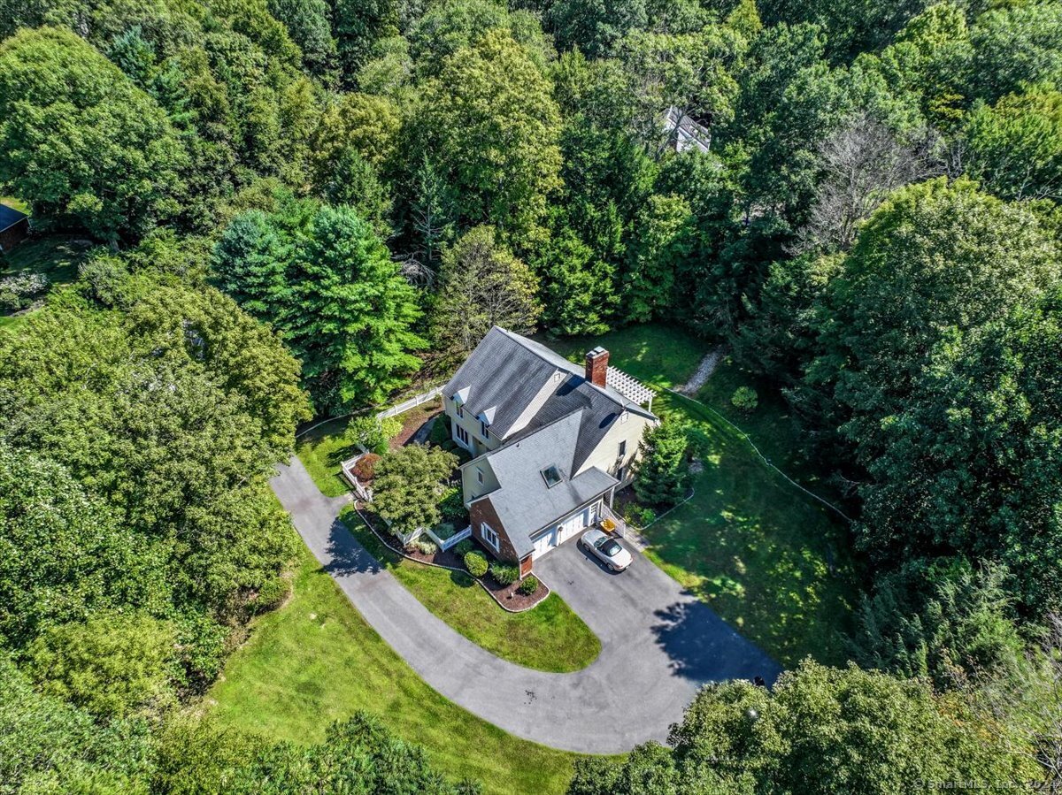 20 Sylvan Crest, Southbury, Connecticut 06488