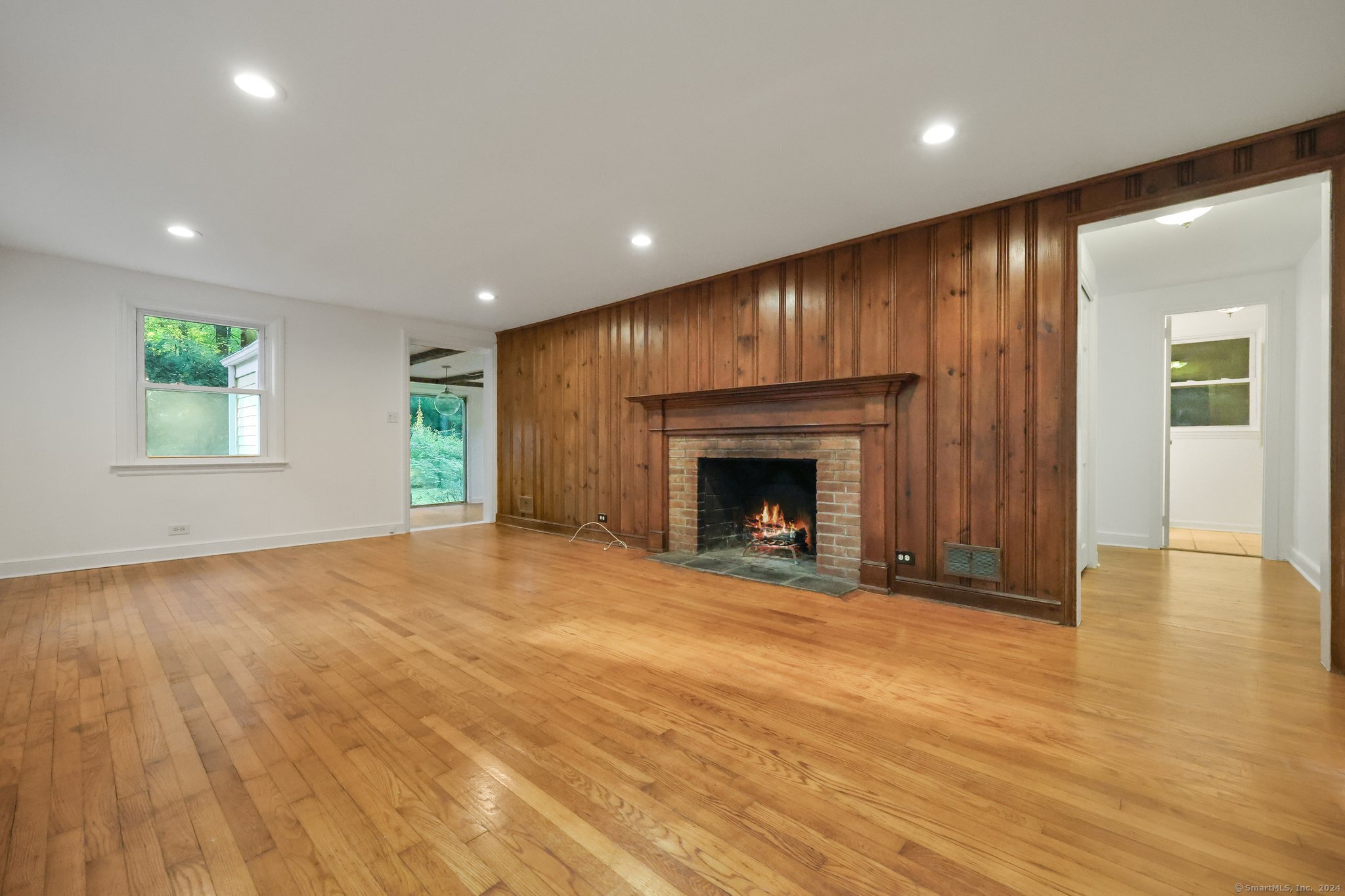 133 Jelliff Mill, New Canaan, Connecticut 06840