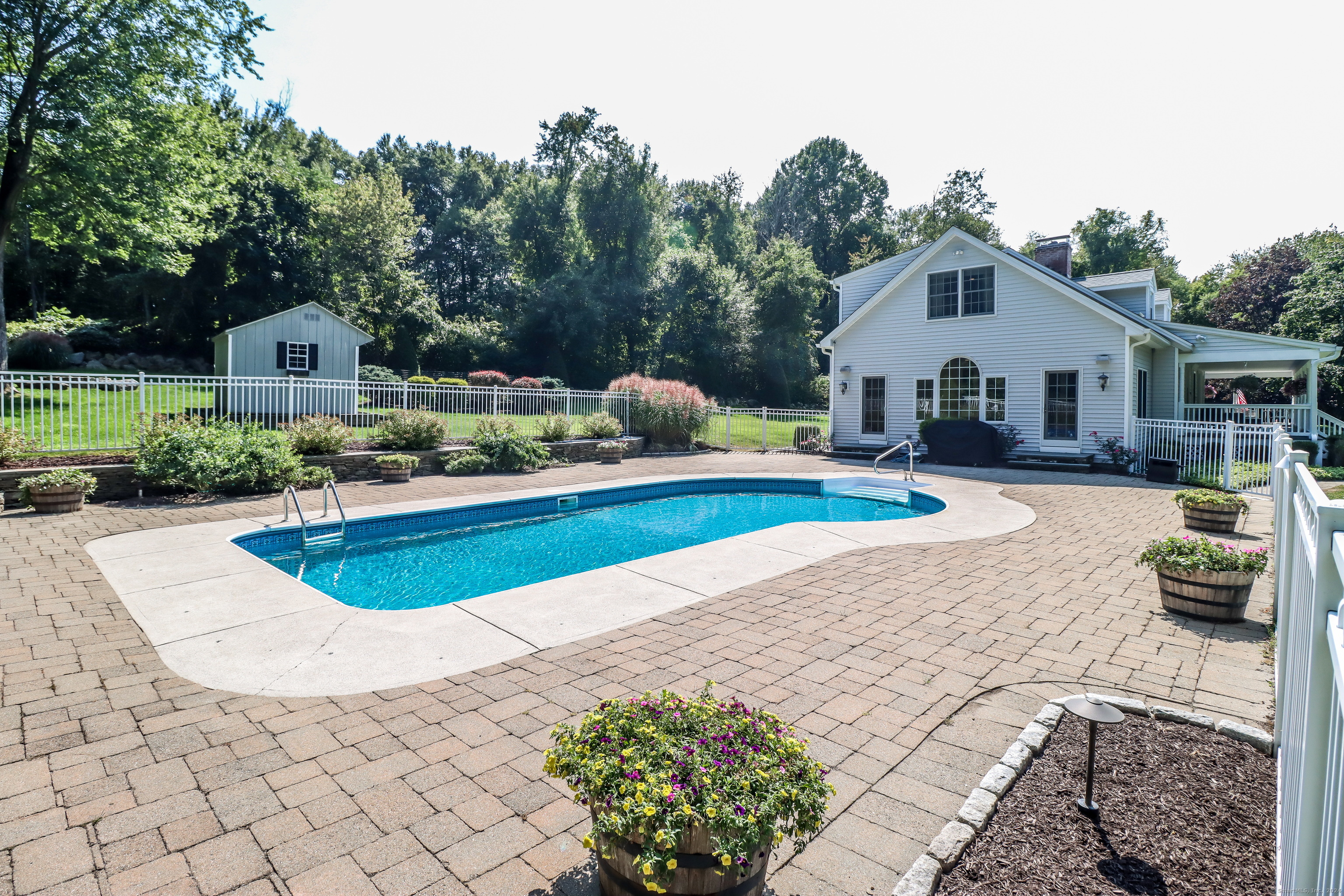 13 Fernbrook, Brookfield, Connecticut 06804