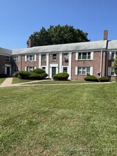 1072 Main Street, Unit APT 2