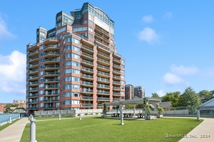 25 Forest Street, Unit 15A