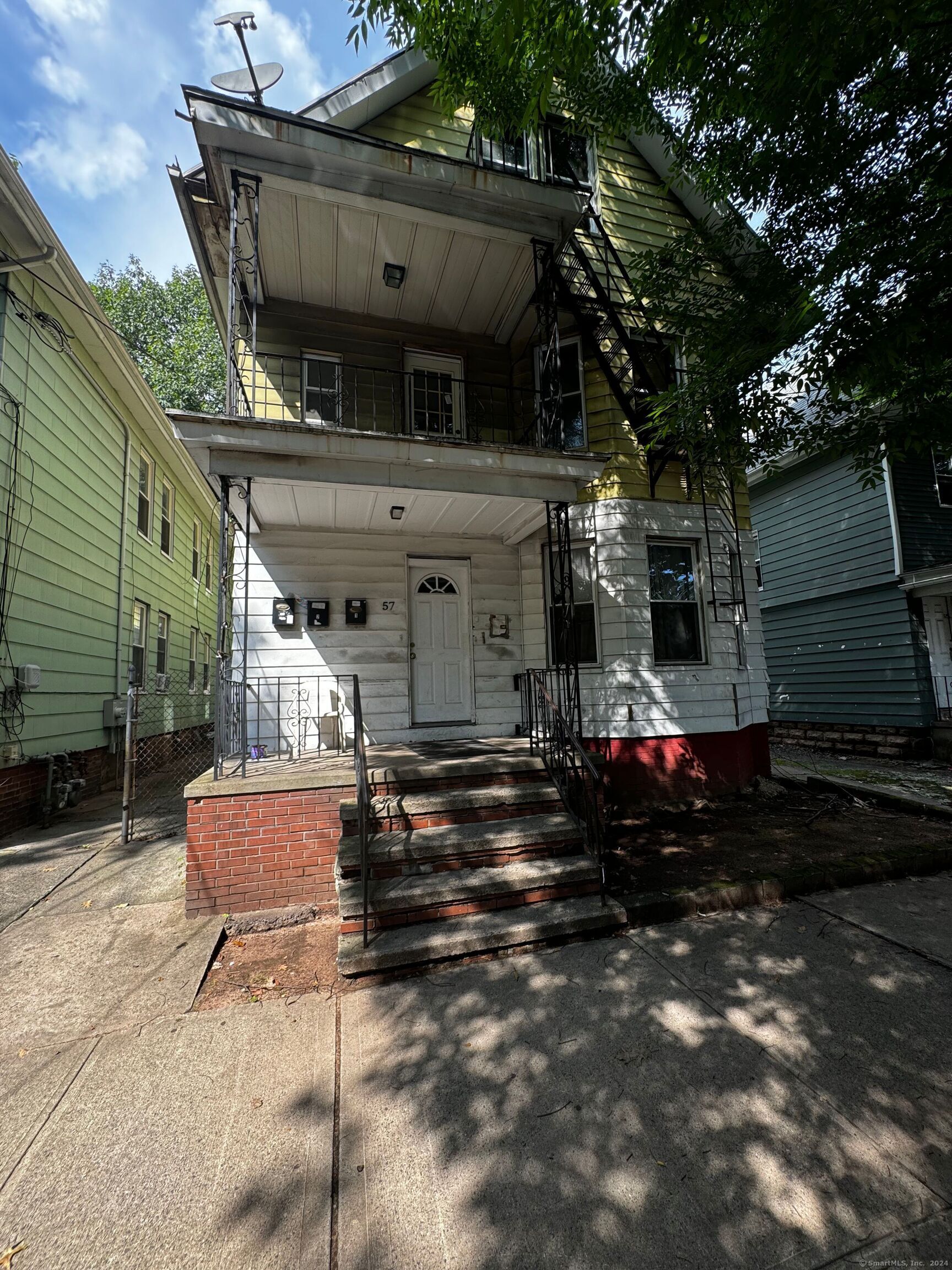 57 Bassett, New Haven, Connecticut 06511