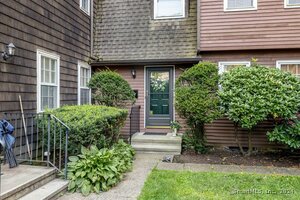 35 Mead Street, Unit APT 5