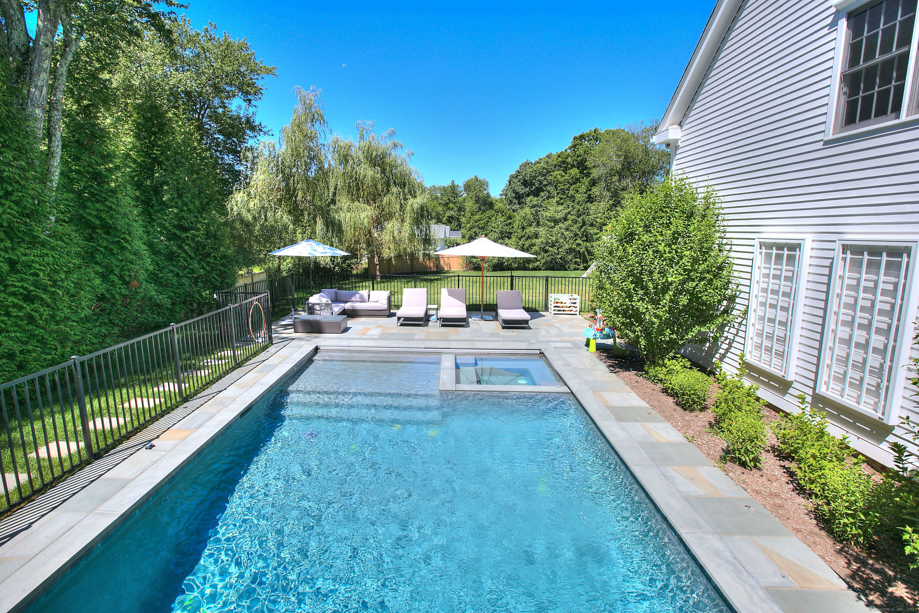 1 Sleepy Hollow, Westport, Connecticut 06880