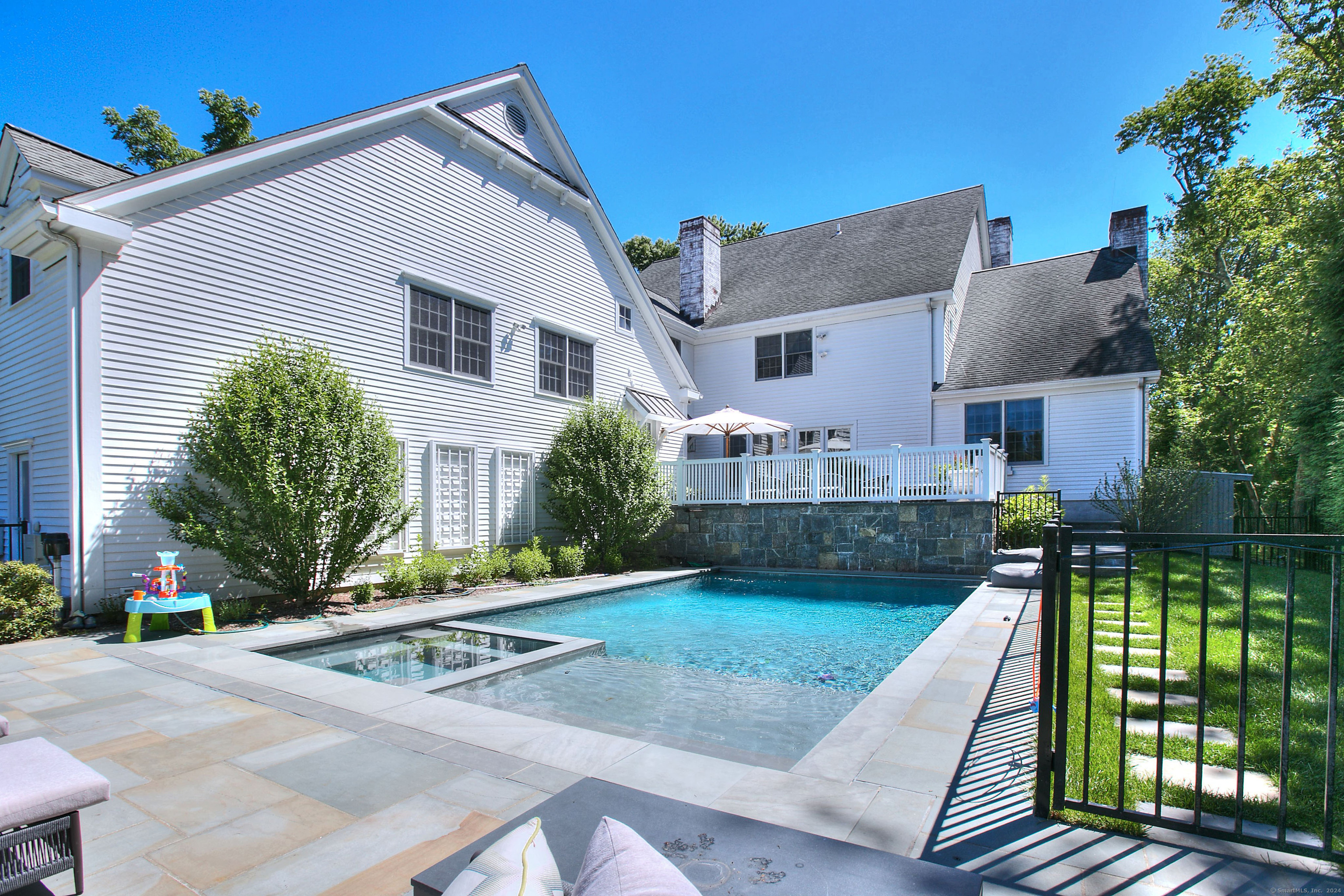 1 Sleepy Hollow, Westport, Connecticut 06880