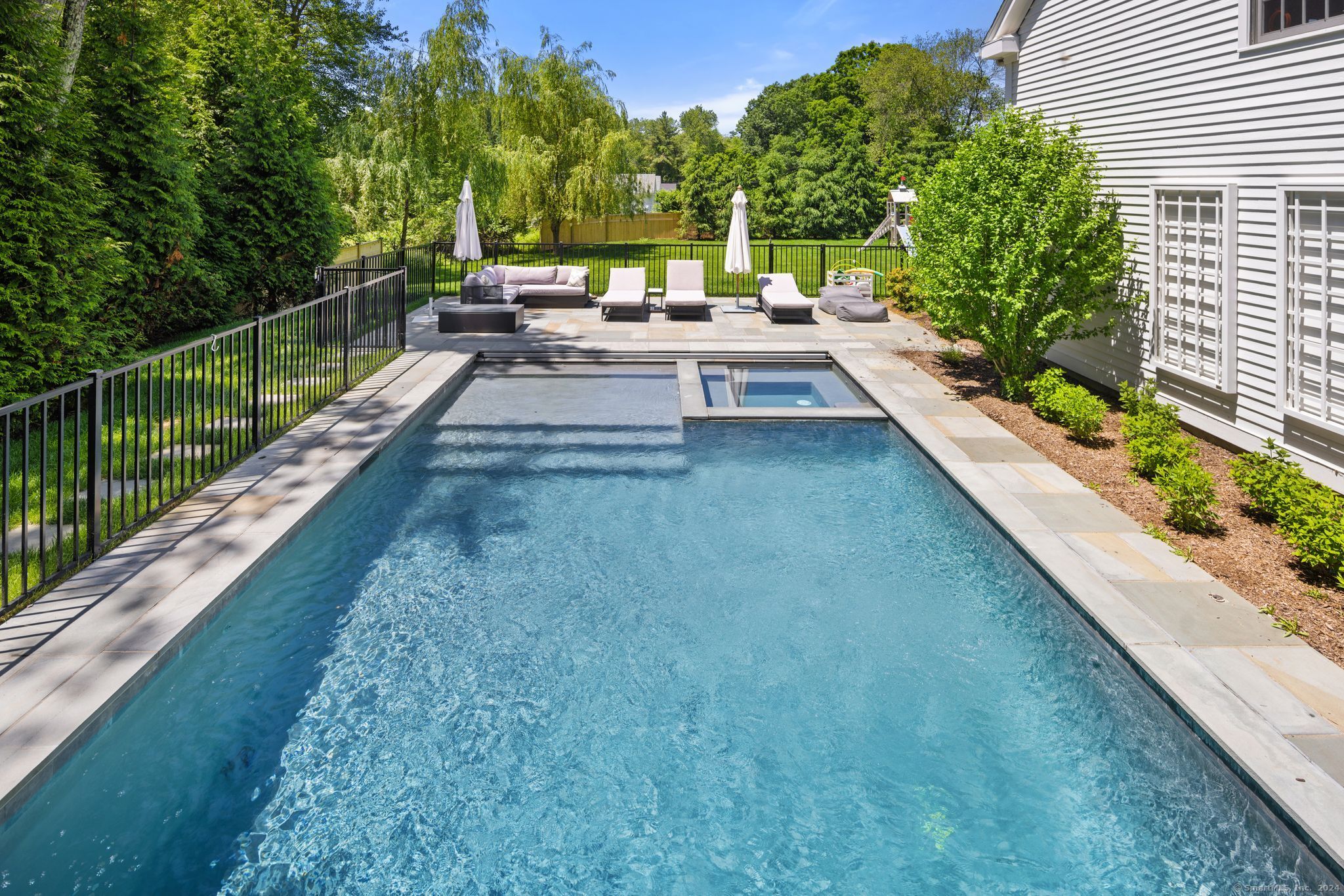 1 Sleepy Hollow, Westport, Connecticut 06880