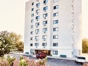 51 Schuyler Avenue, Unit 5F