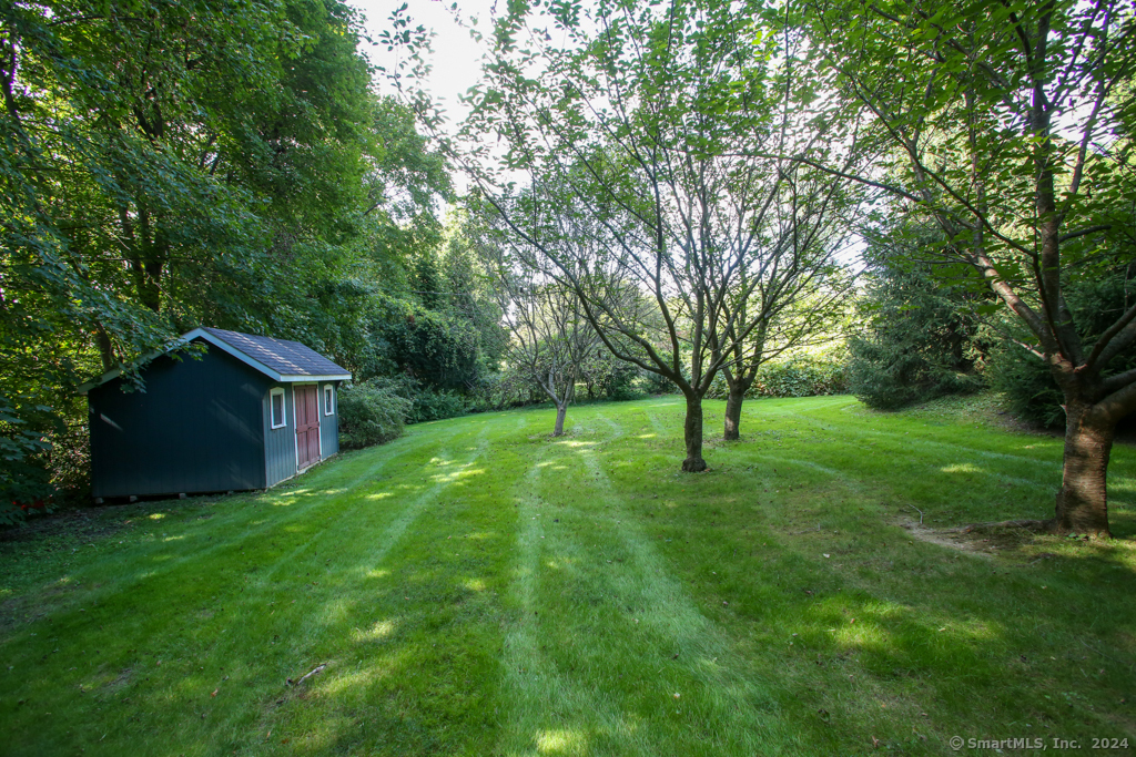 46 Deer Hill, Danbury, Connecticut 06810