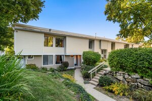 2 Keeler Close, Unit 2