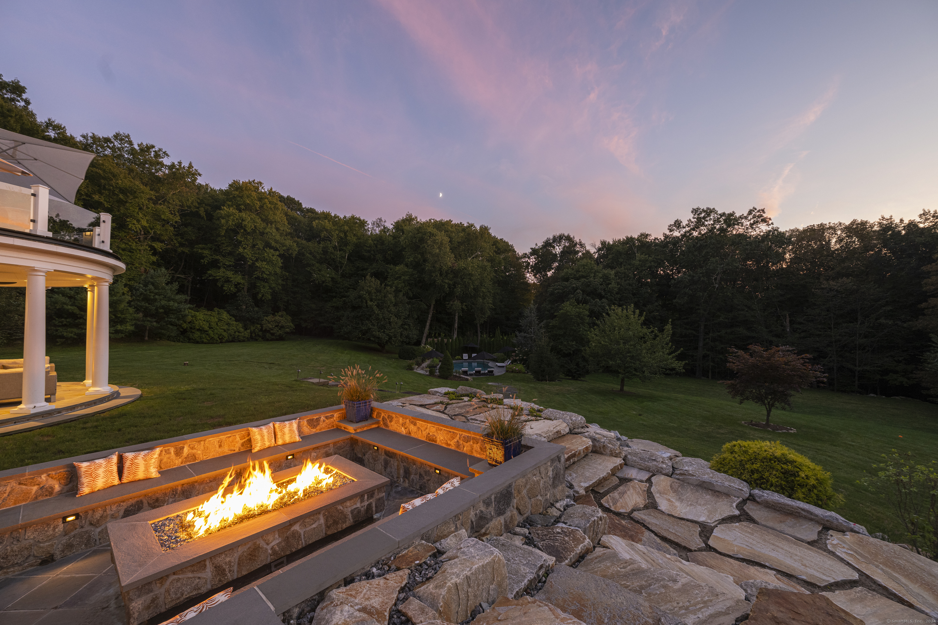 42 Alan, New Canaan, Connecticut 06840