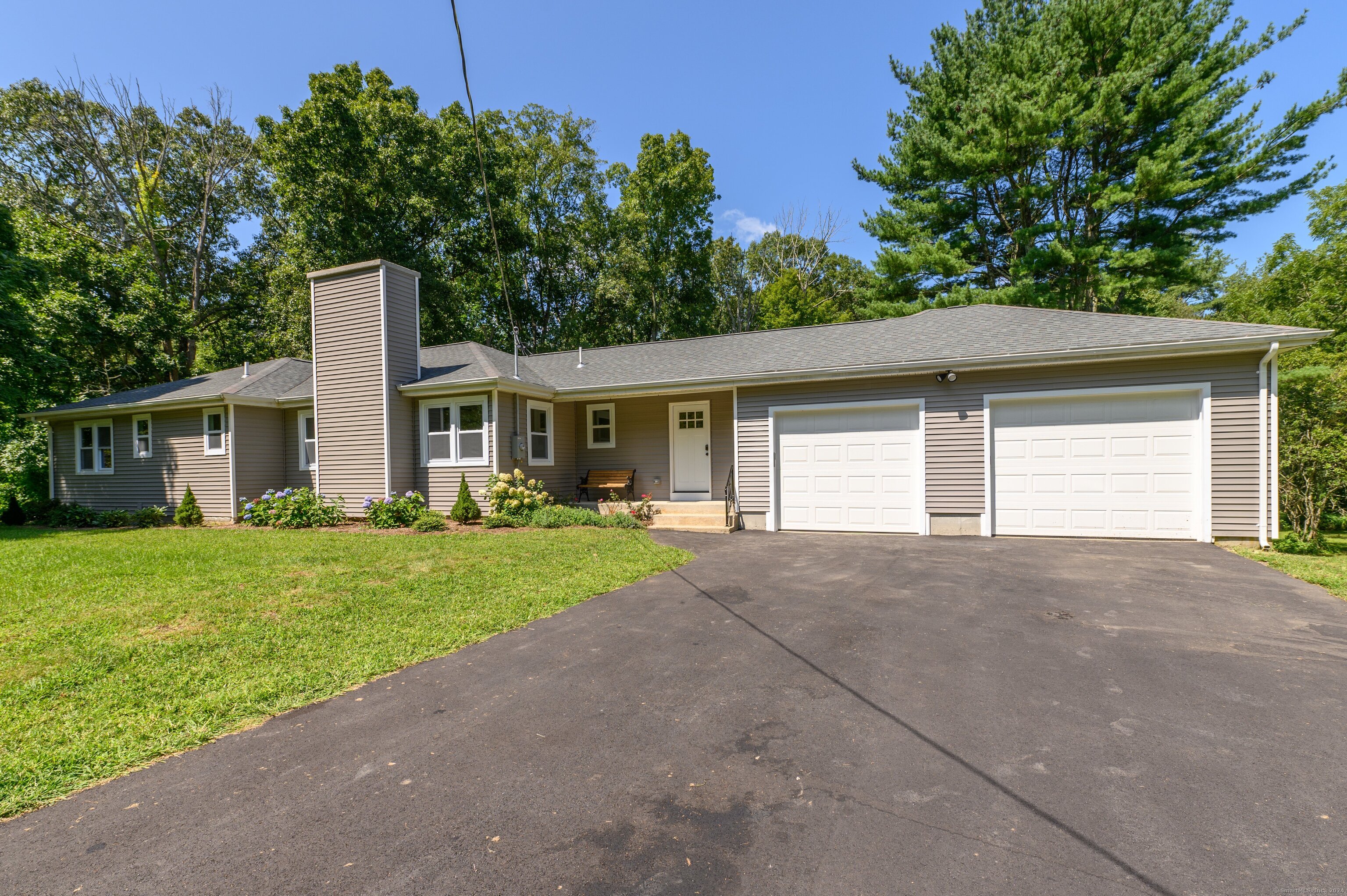 55 Chesterfield Road Montville CT