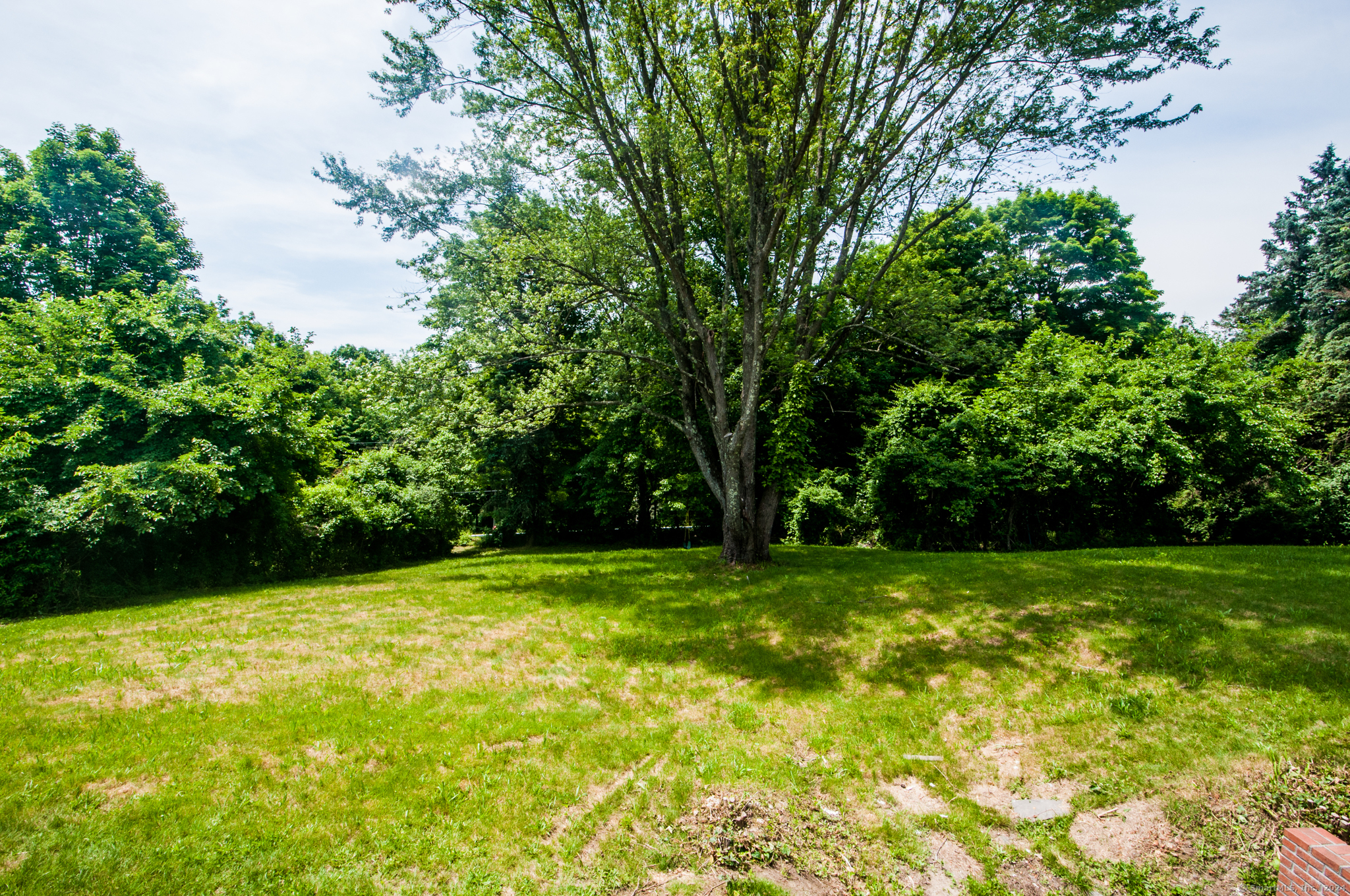 76a clapboard ridge, Danbury, Connecticut 06811