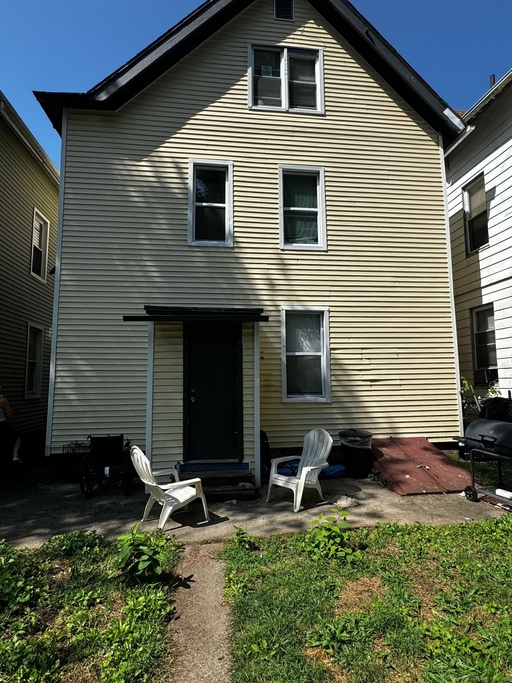 429 Poplar, New Haven, Connecticut 06513