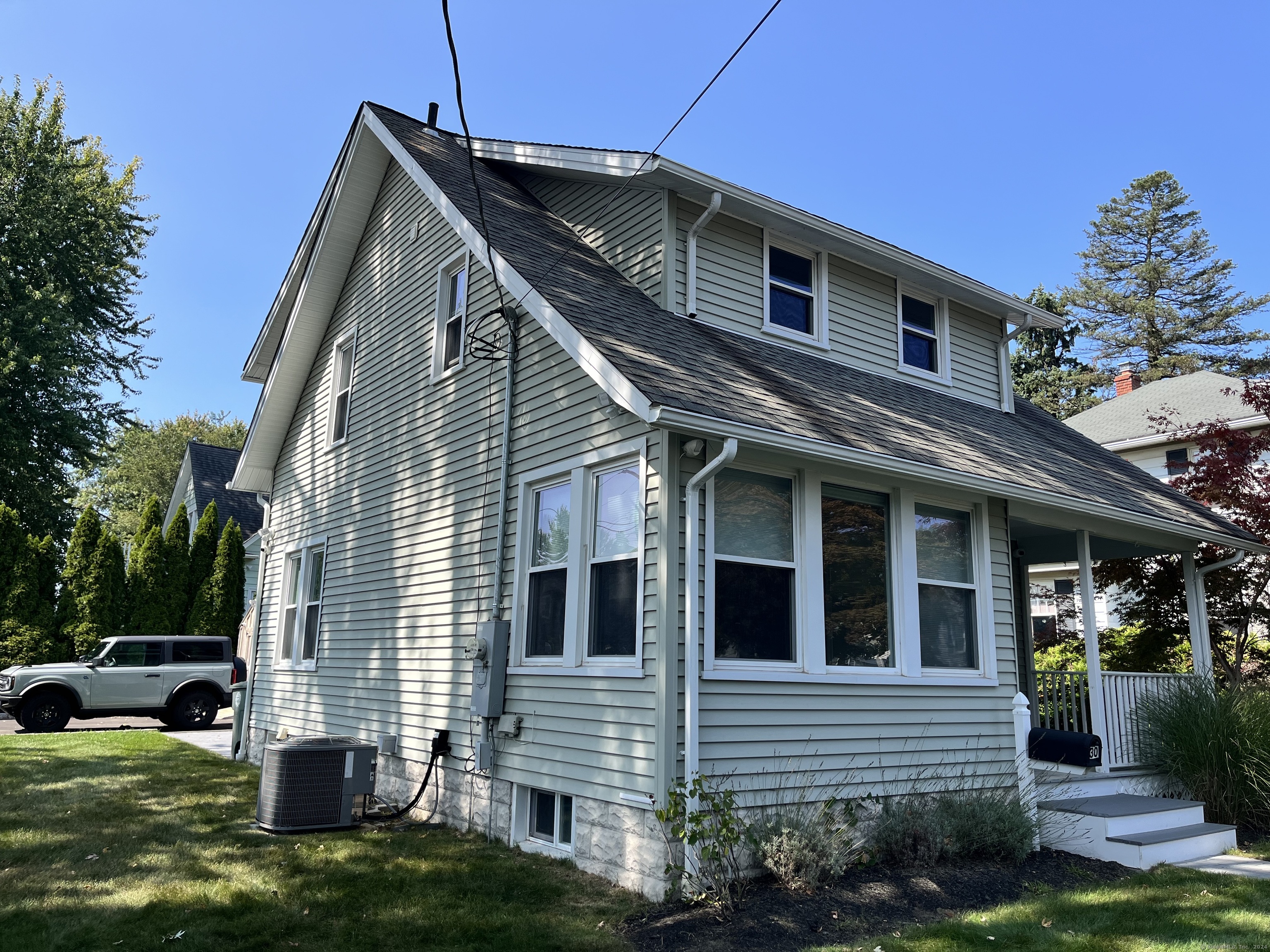 30 Bilyard, Milford, Connecticut 06461