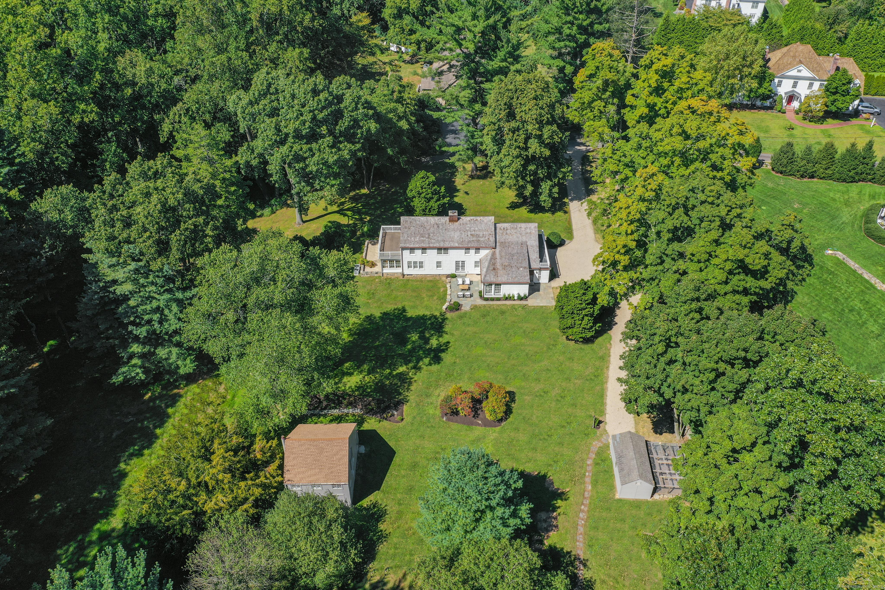 62 Richards, New Canaan, Connecticut 06840