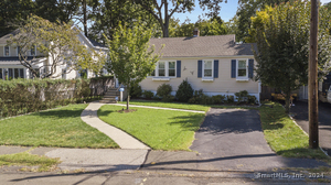 11 Woodledge Road