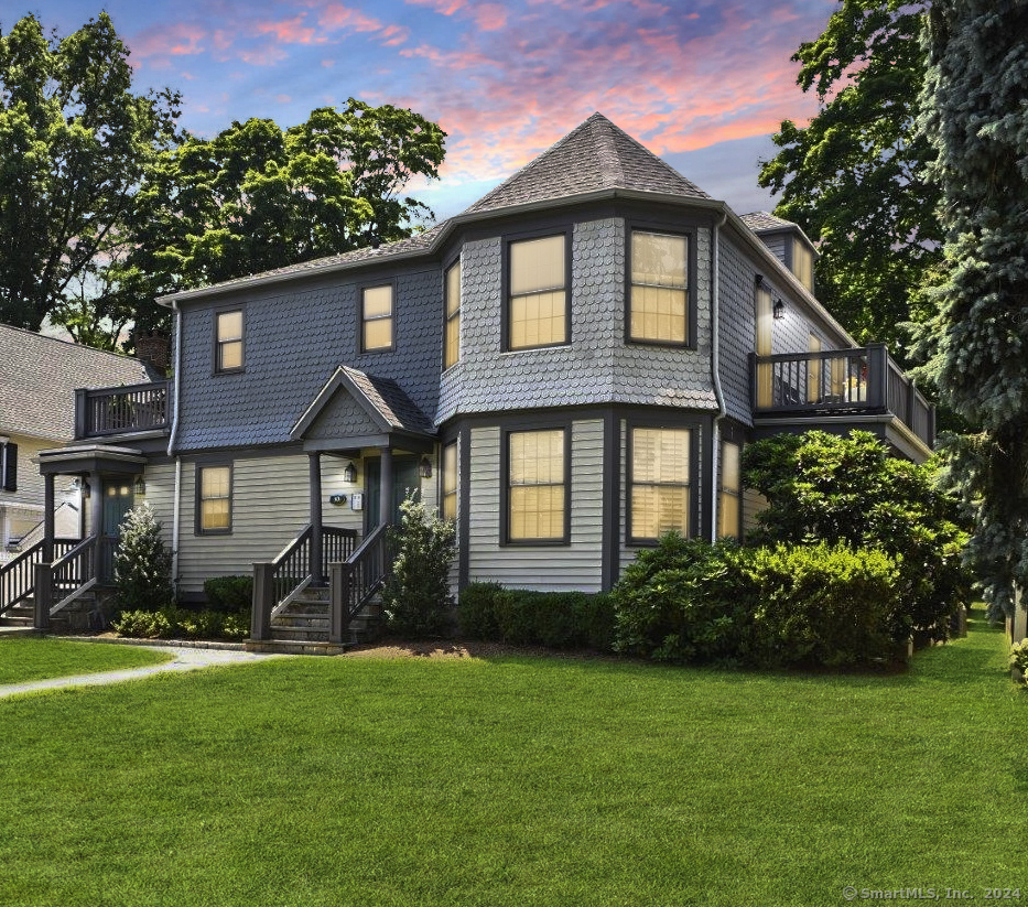 83 South, New Canaan, Connecticut 06840