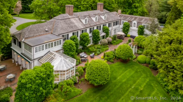 36 Chestnut Hill, Wilton, Connecticut 06897