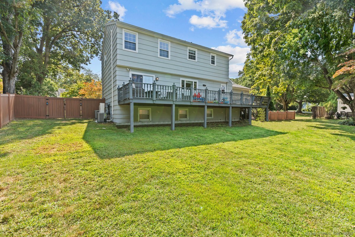 45 Linley, Fairfield, Connecticut 06825