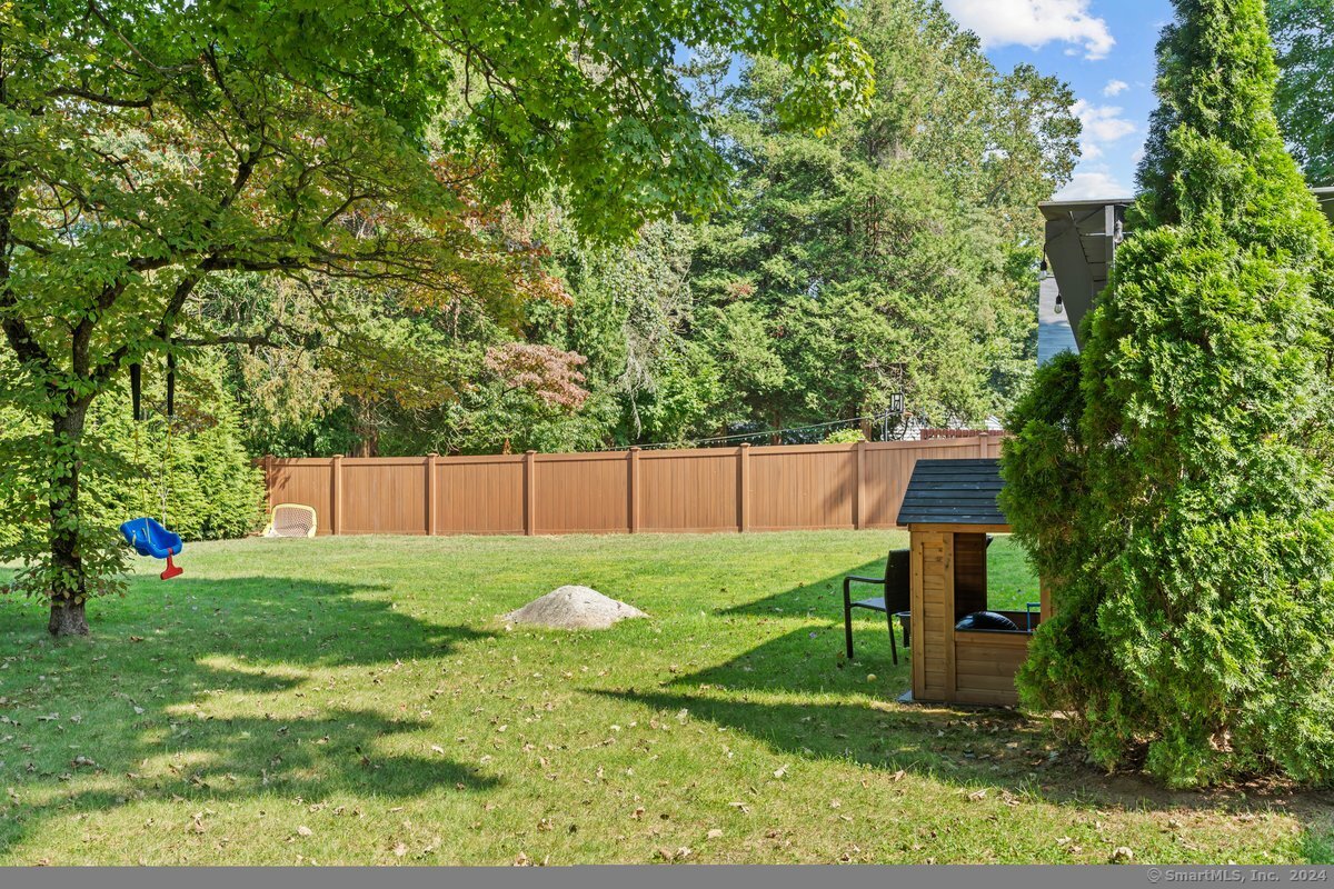 45 Linley, Fairfield, Connecticut 06825