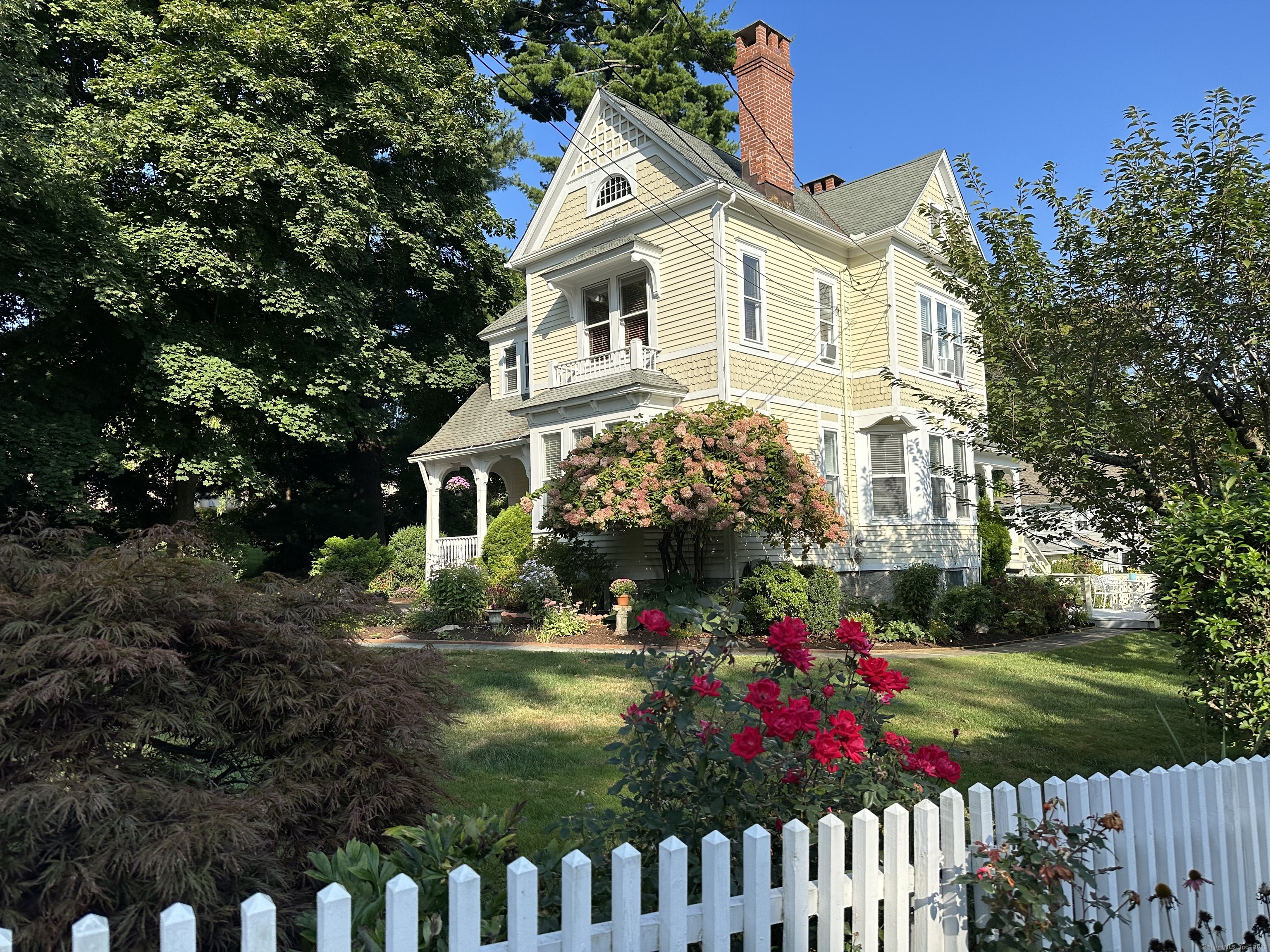 46 Catoonah, Ridgefield, Connecticut 06877