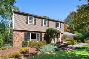 23 Sugarloaf Road