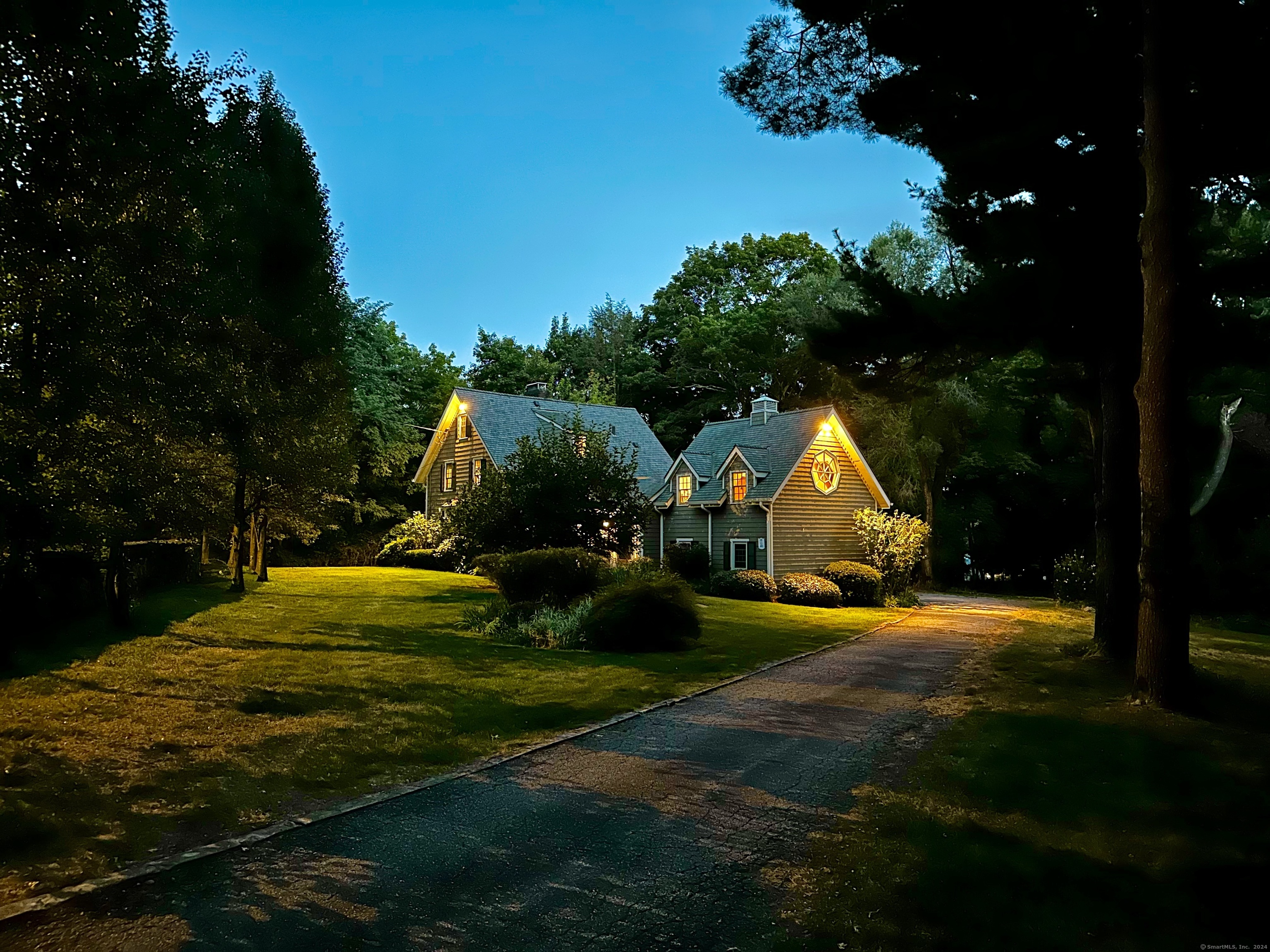 261 Fillow, Norwalk, Connecticut 06850