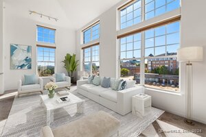 850 Main Street, Unit APT 515