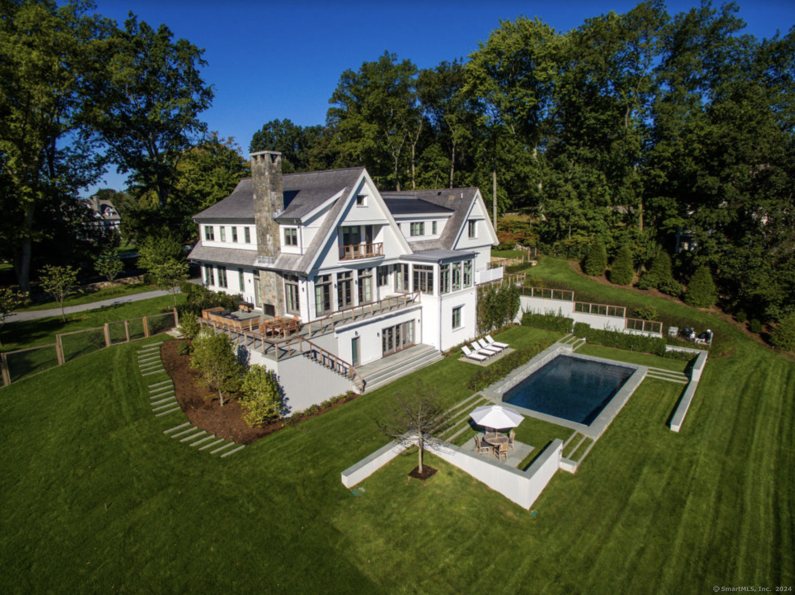 12 Mayflower, Westport, Connecticut 06880