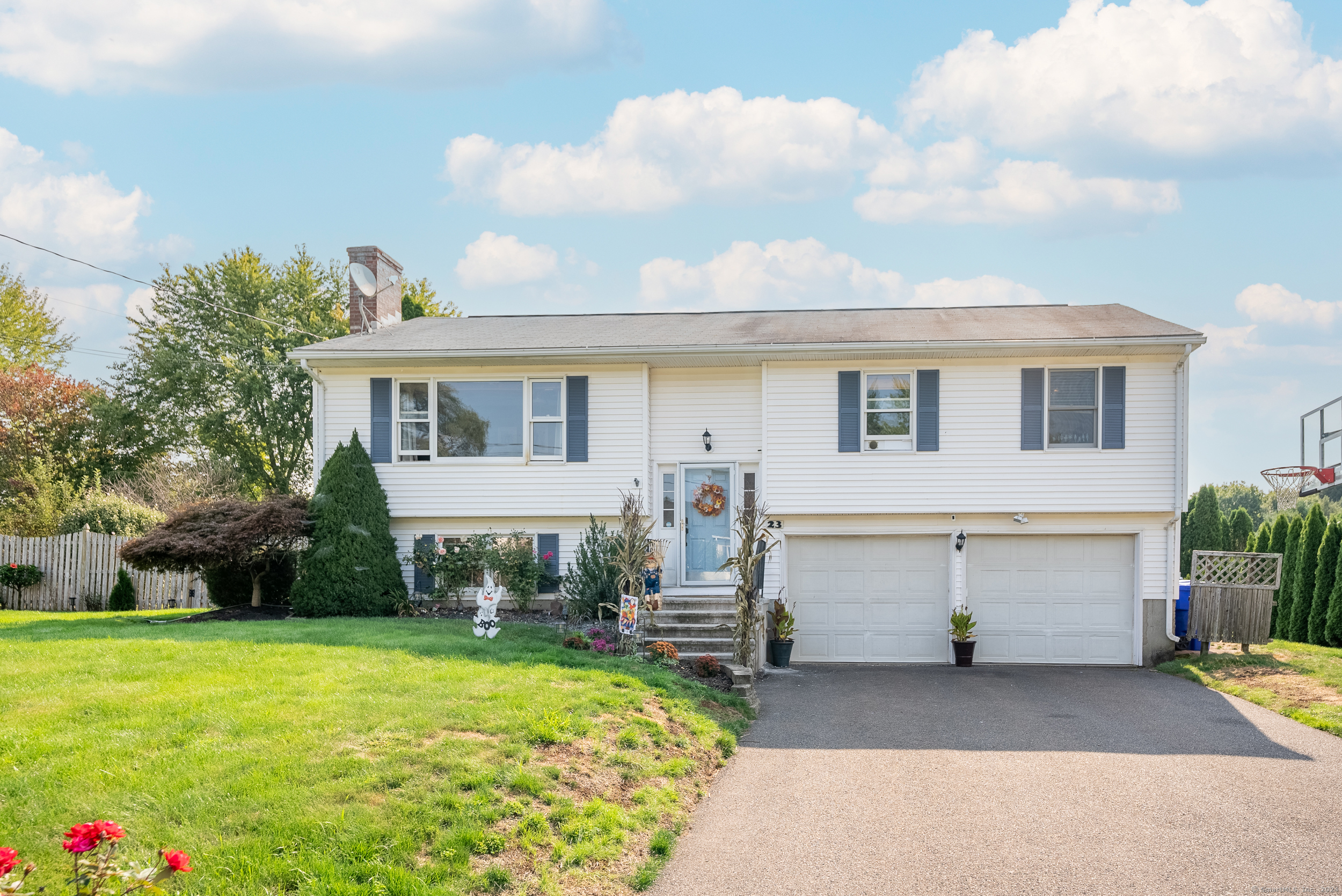 23 Roland Street Enfield CT