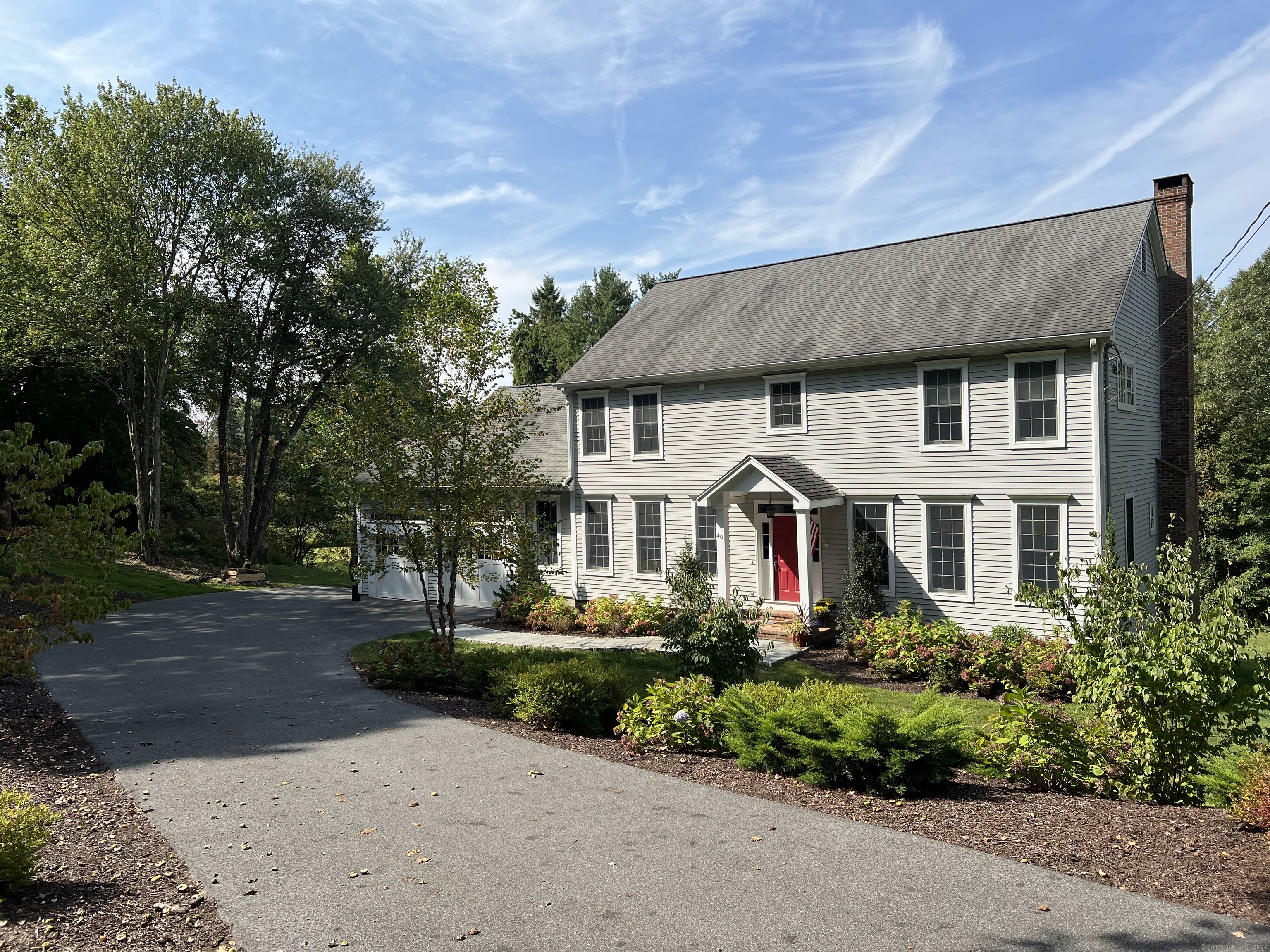 40 Tuttle, Woodbury, Connecticut 06798