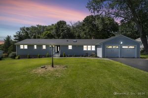 25 Harvest Hill Drive