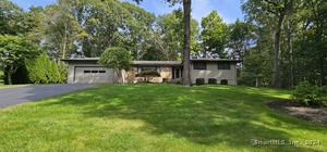 27 Wisteria Drive