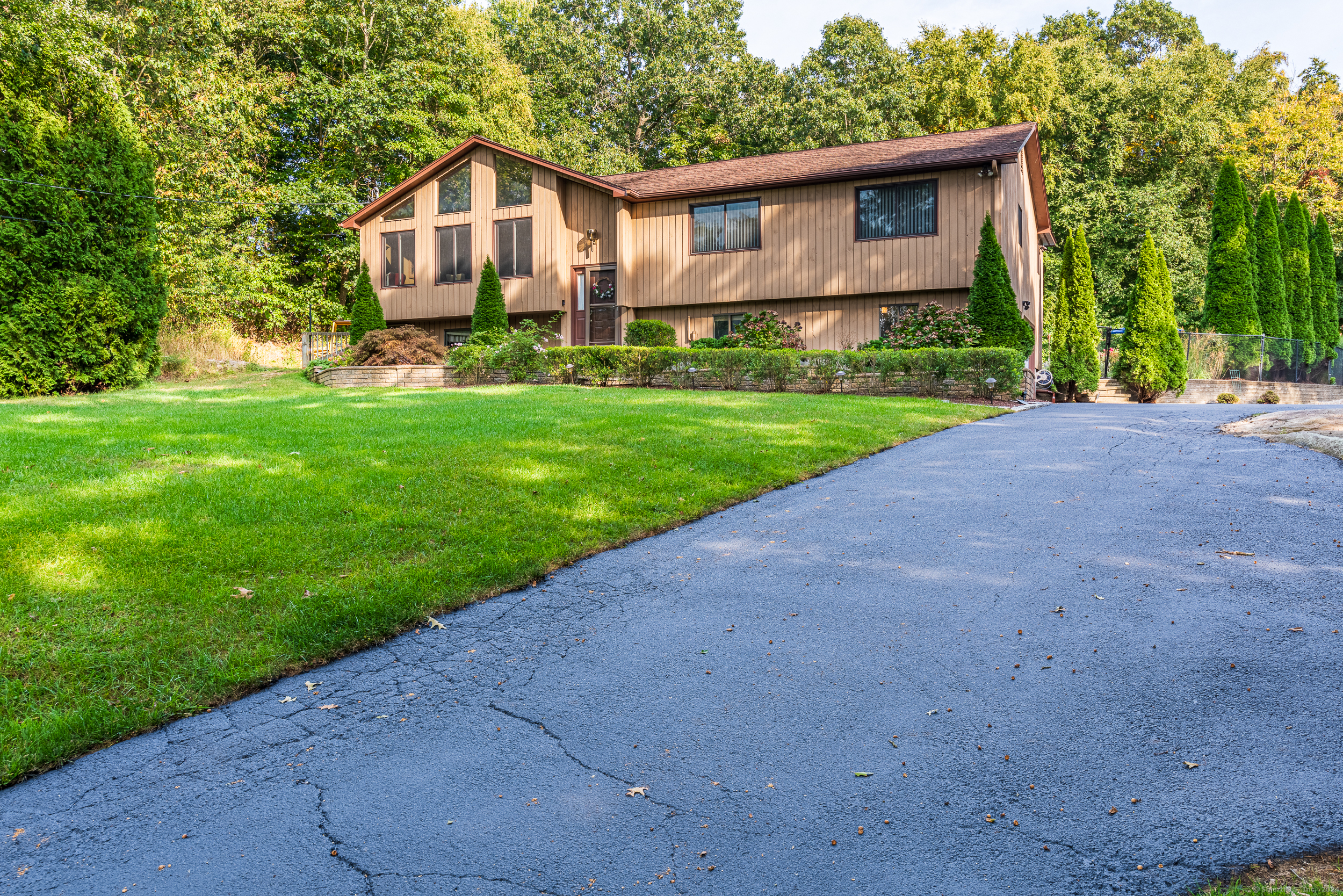 62 Big Horn, Shelton, Connecticut 06484