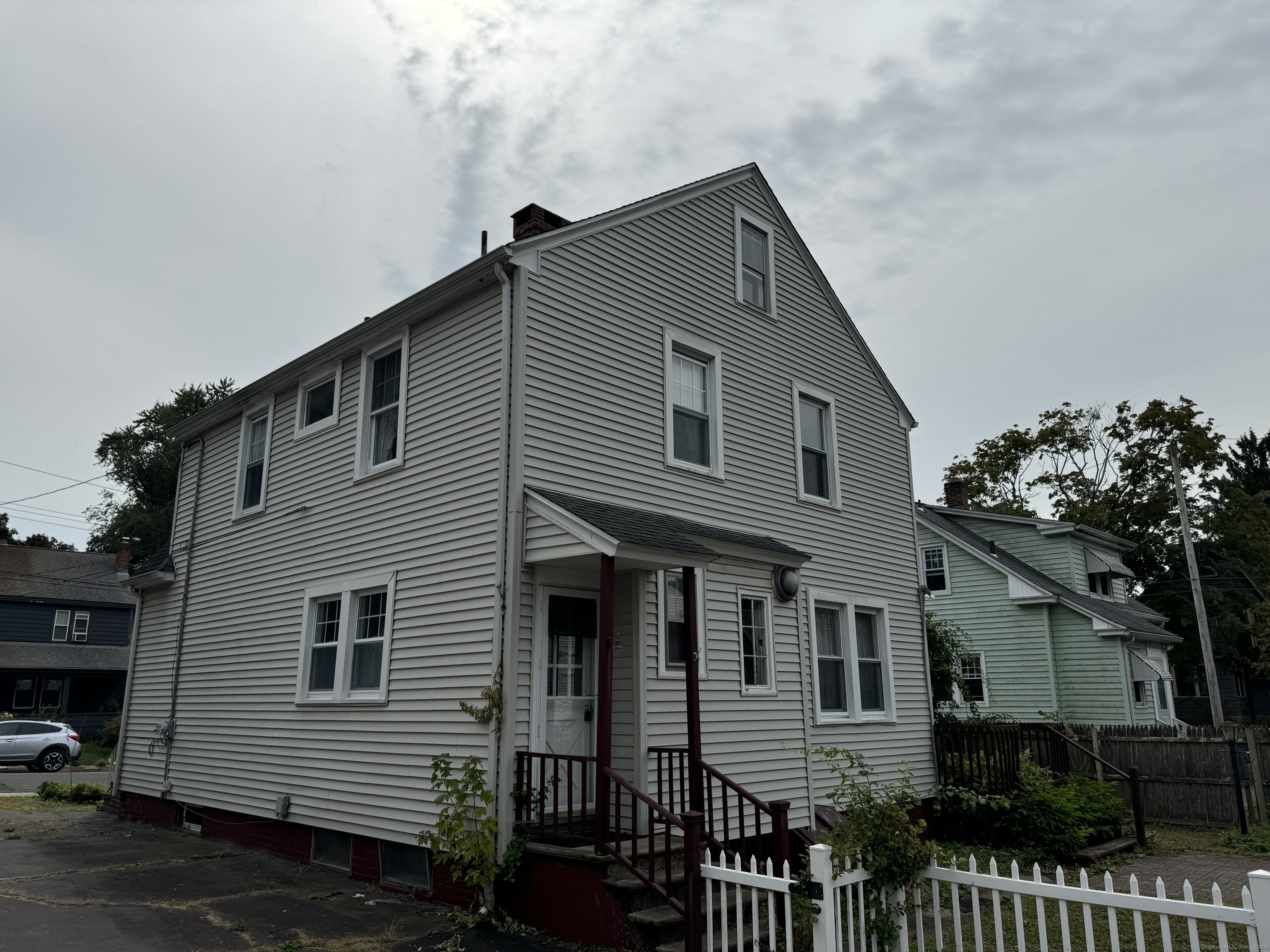 52 Coram, Hamden, Connecticut 06517