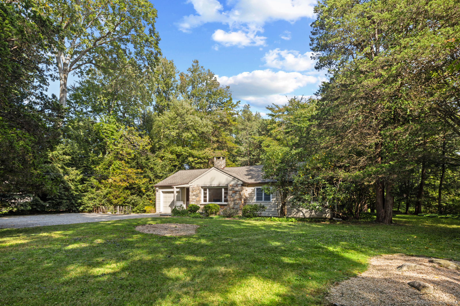 20 Pin Oak, Westport, Connecticut 06880