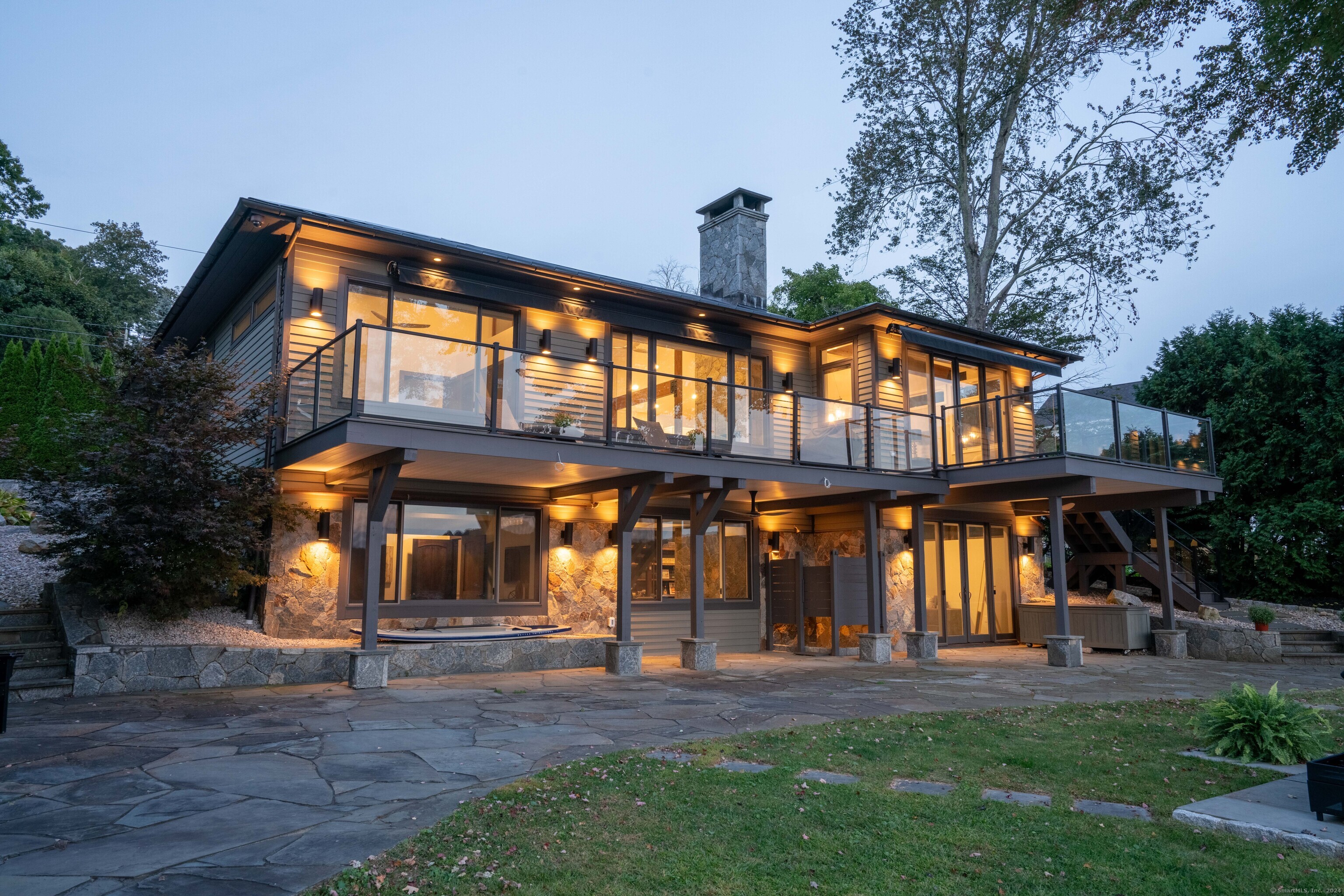 68 Lake Shore, Brookfield, Connecticut 06804