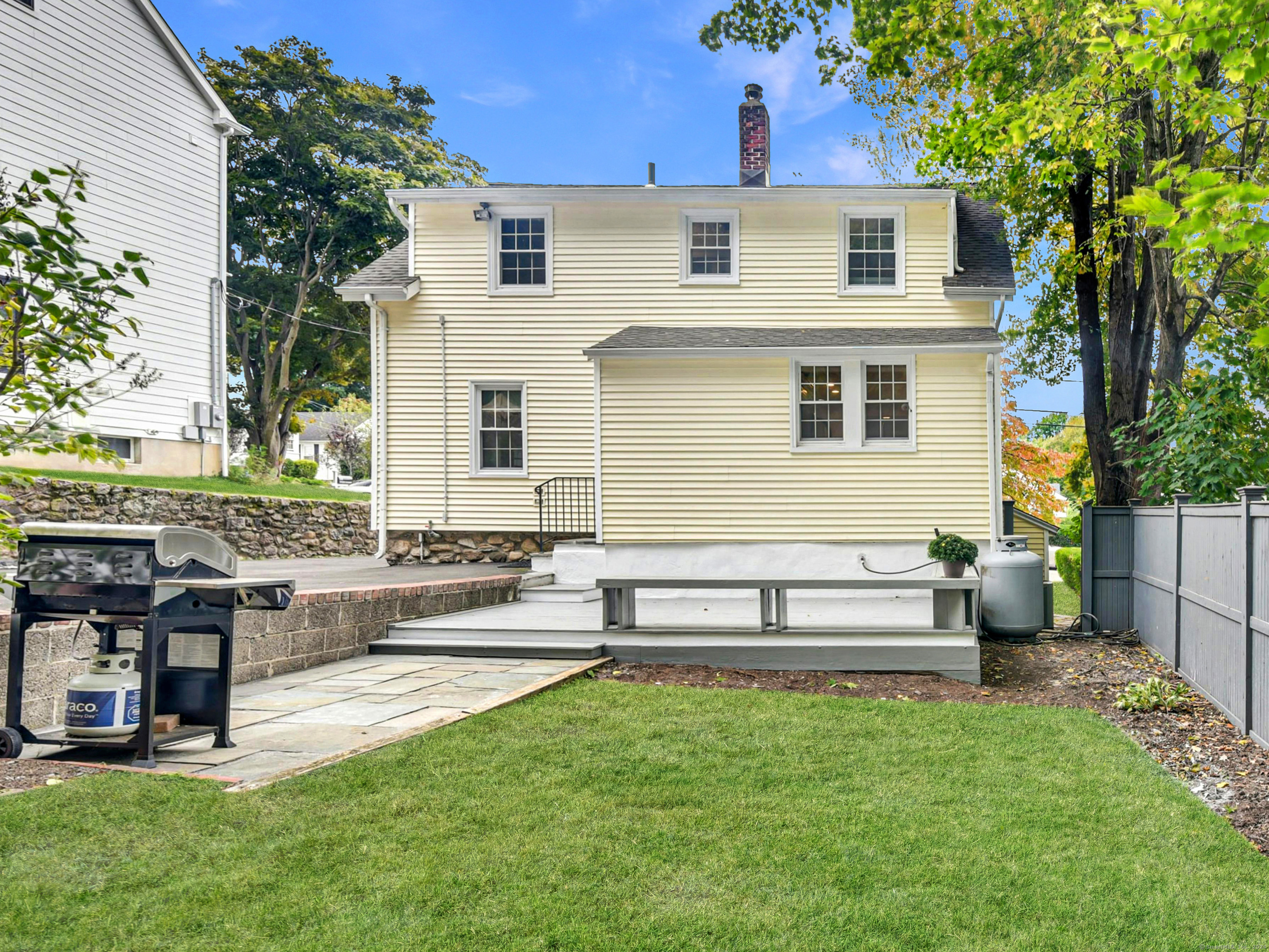 14 Henry, Darien, Connecticut 06820