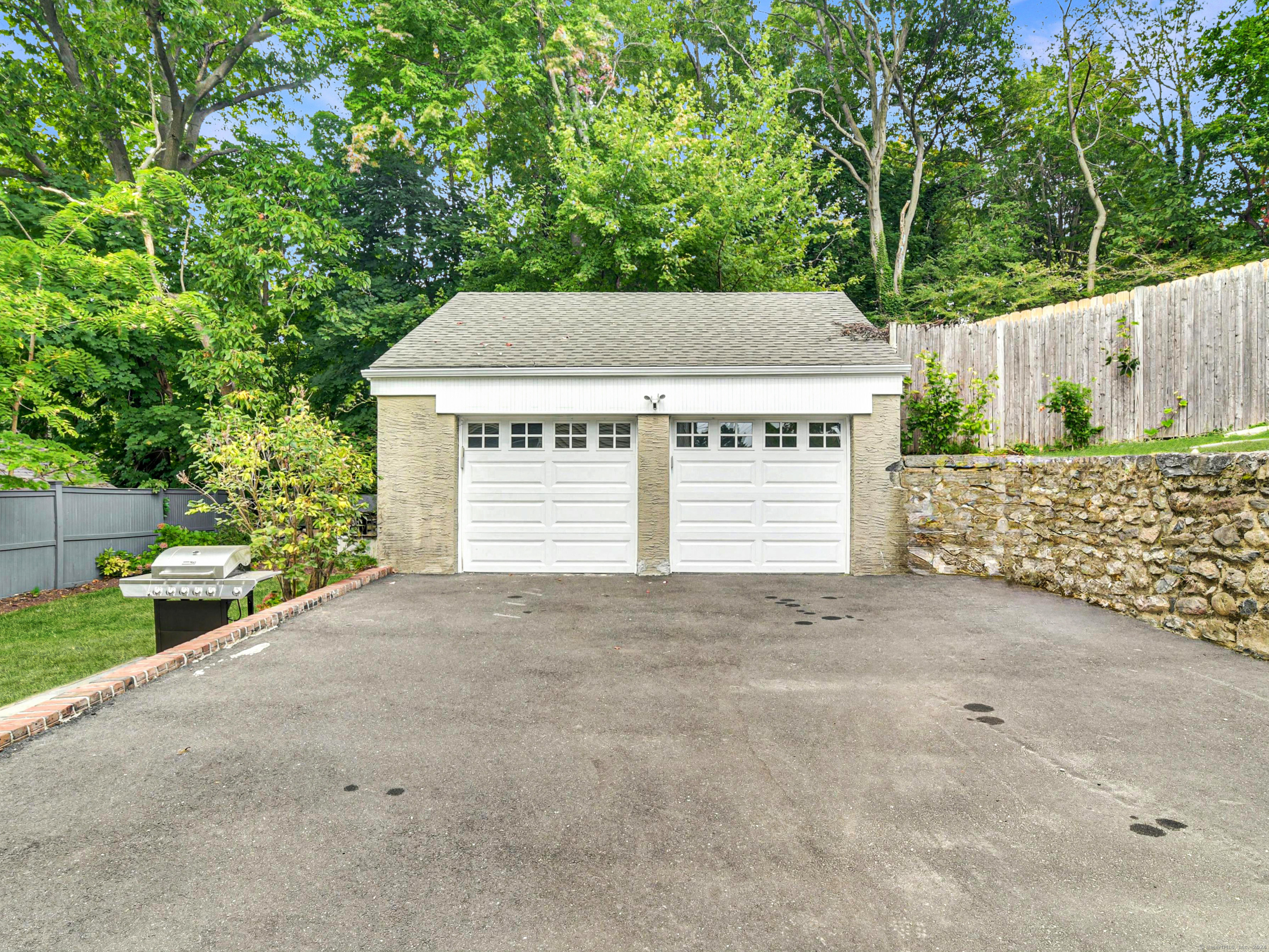 14 Henry, Darien, Connecticut 06820