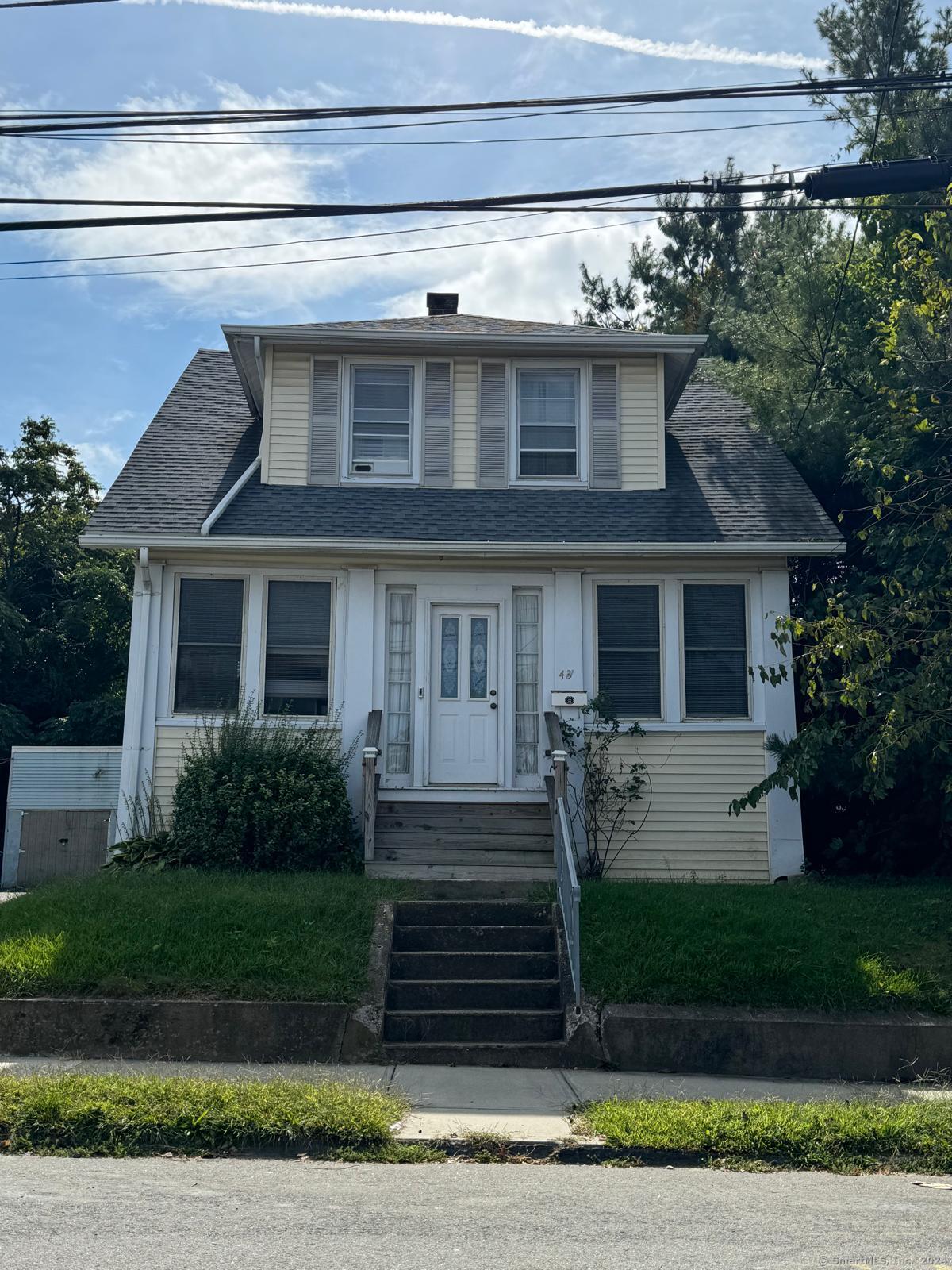 43 Hillhouse Avenue Bridgeport CT