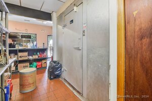 Homes for sale in Enfield, CT | 284 N Maple St, Enfield, CT 06082 | MLS# 24045586