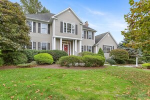 16 Plumb Creek Road
