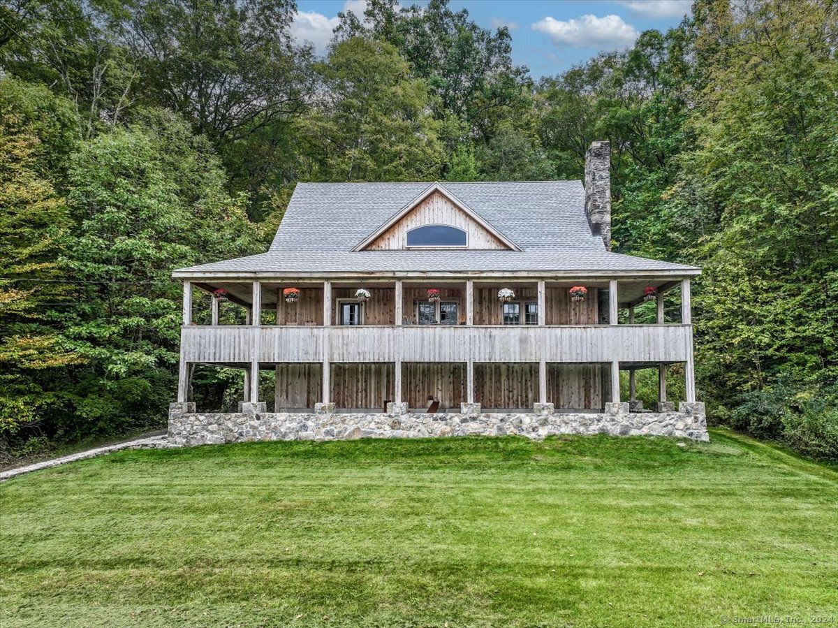 162 Mud Pond, New Milford, Connecticut 06755