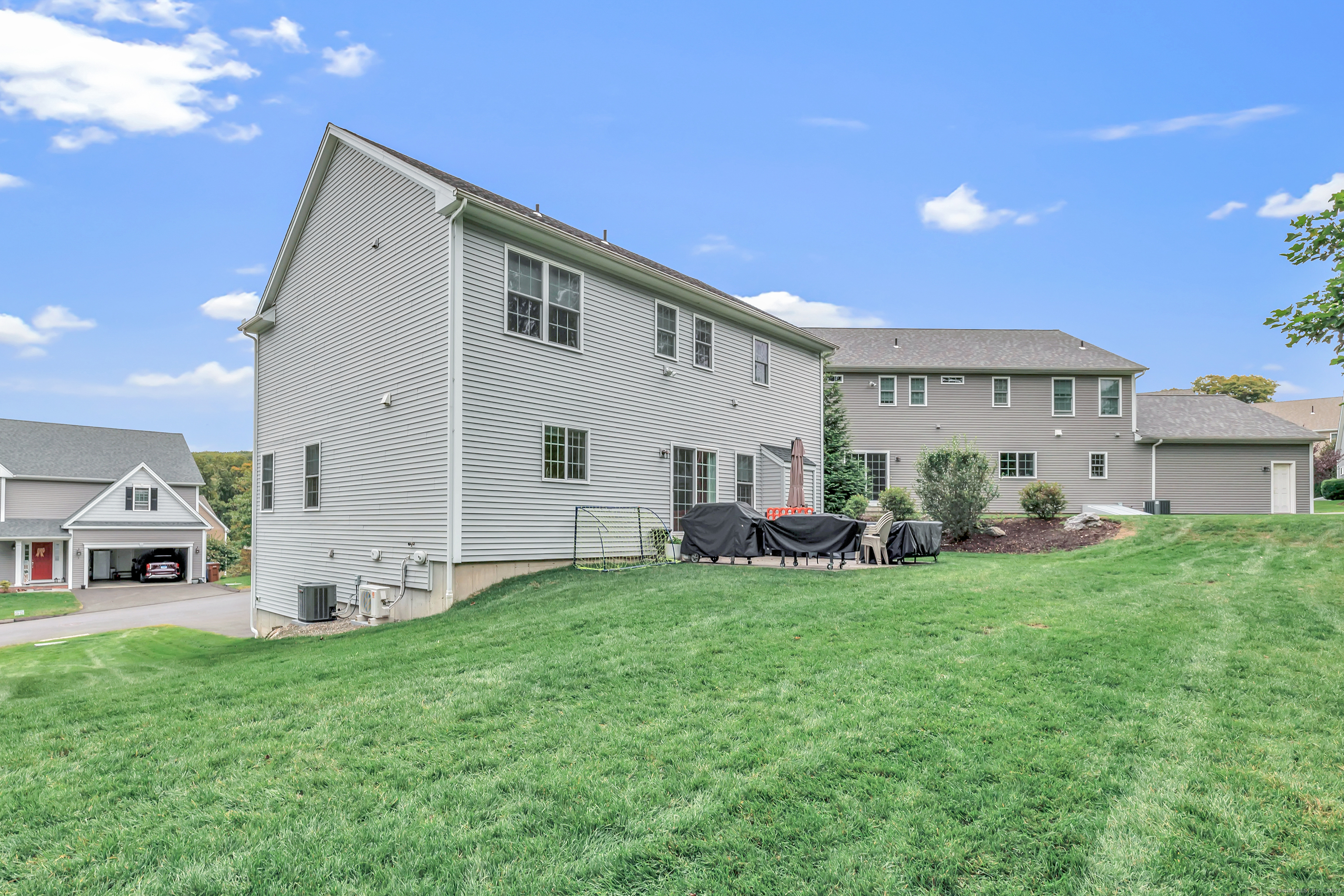 49 White Tail, Shelton, Connecticut 06484