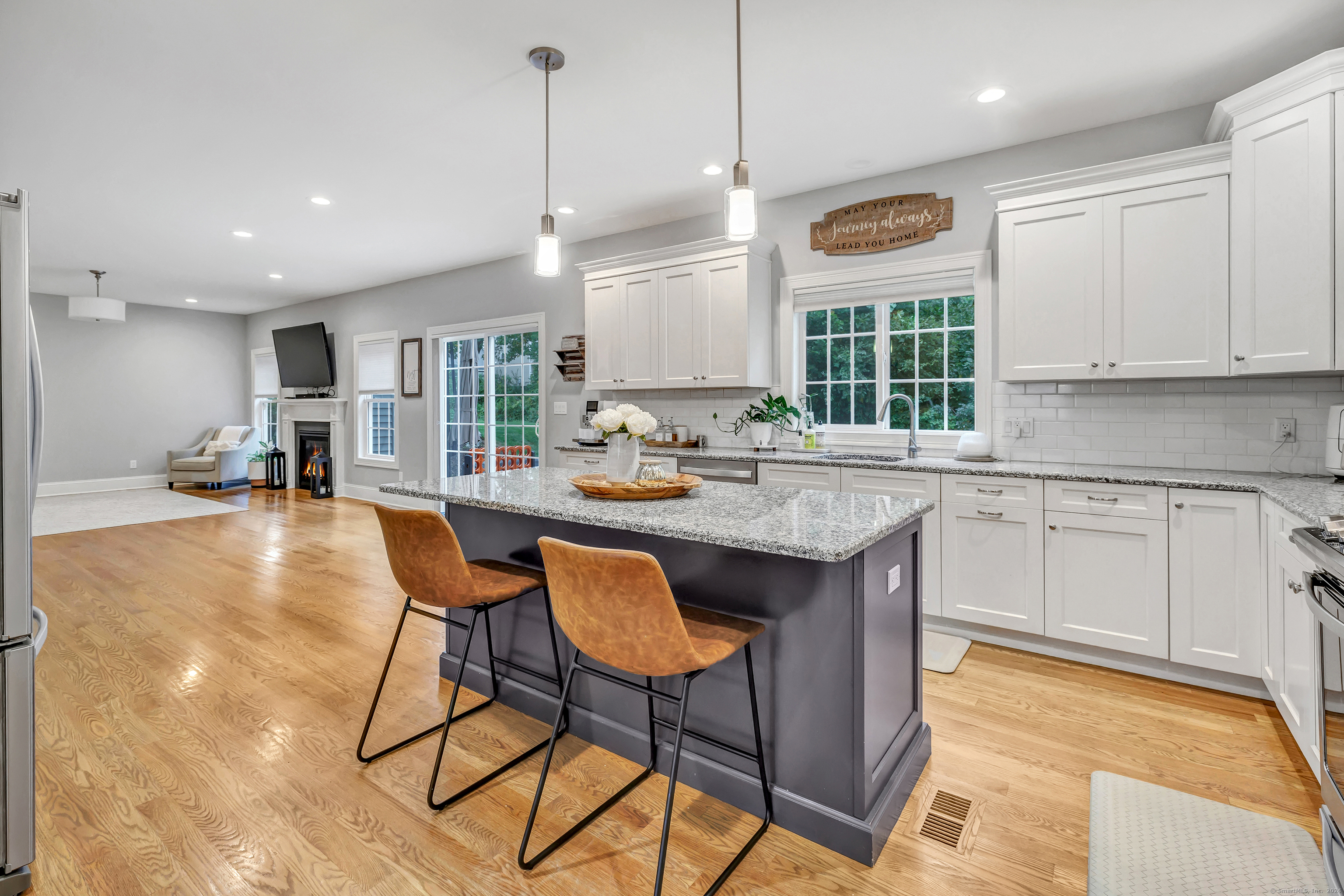 49 White Tail, Shelton, Connecticut 06484