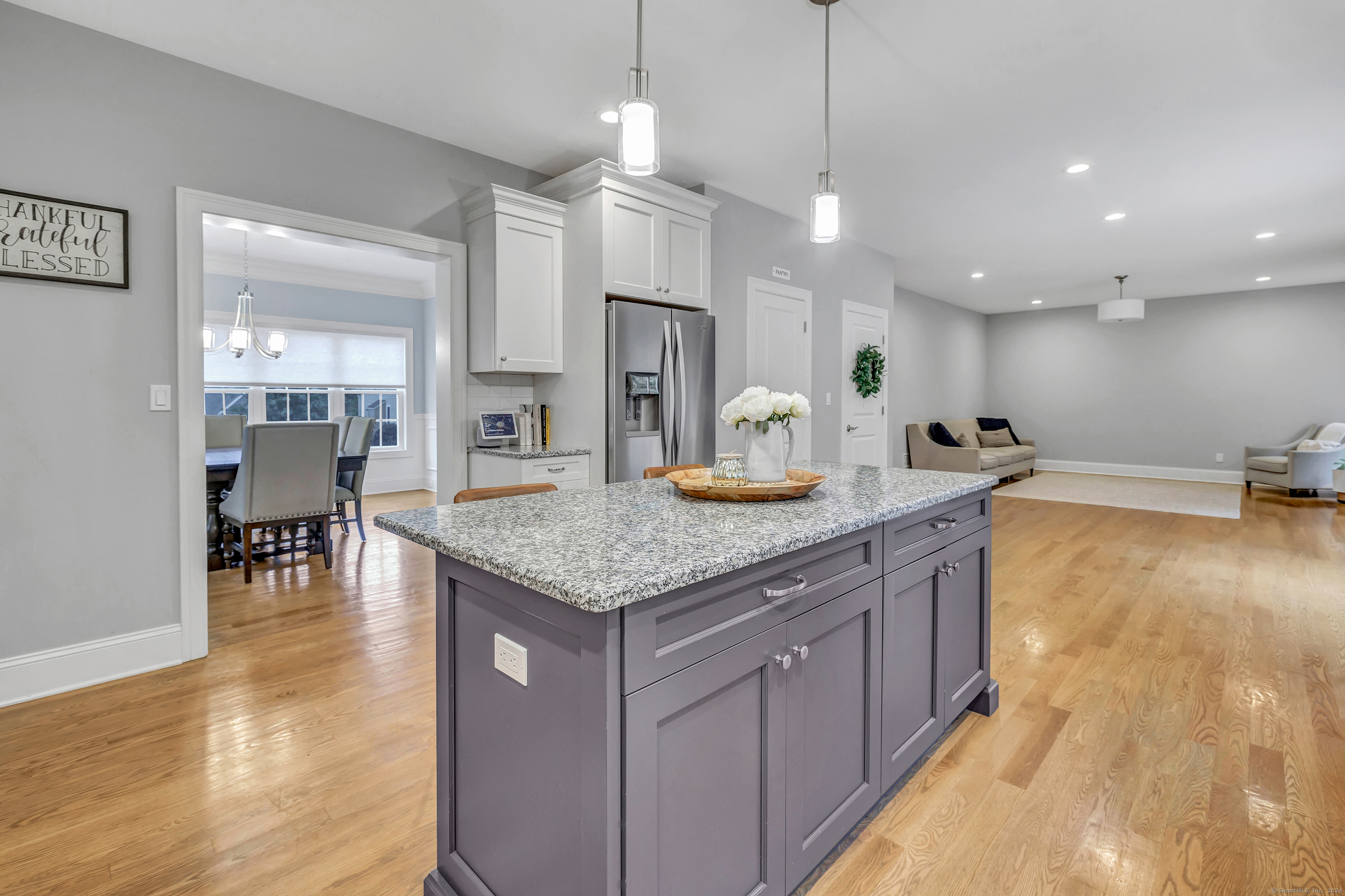 49 White Tail, Shelton, Connecticut 06484