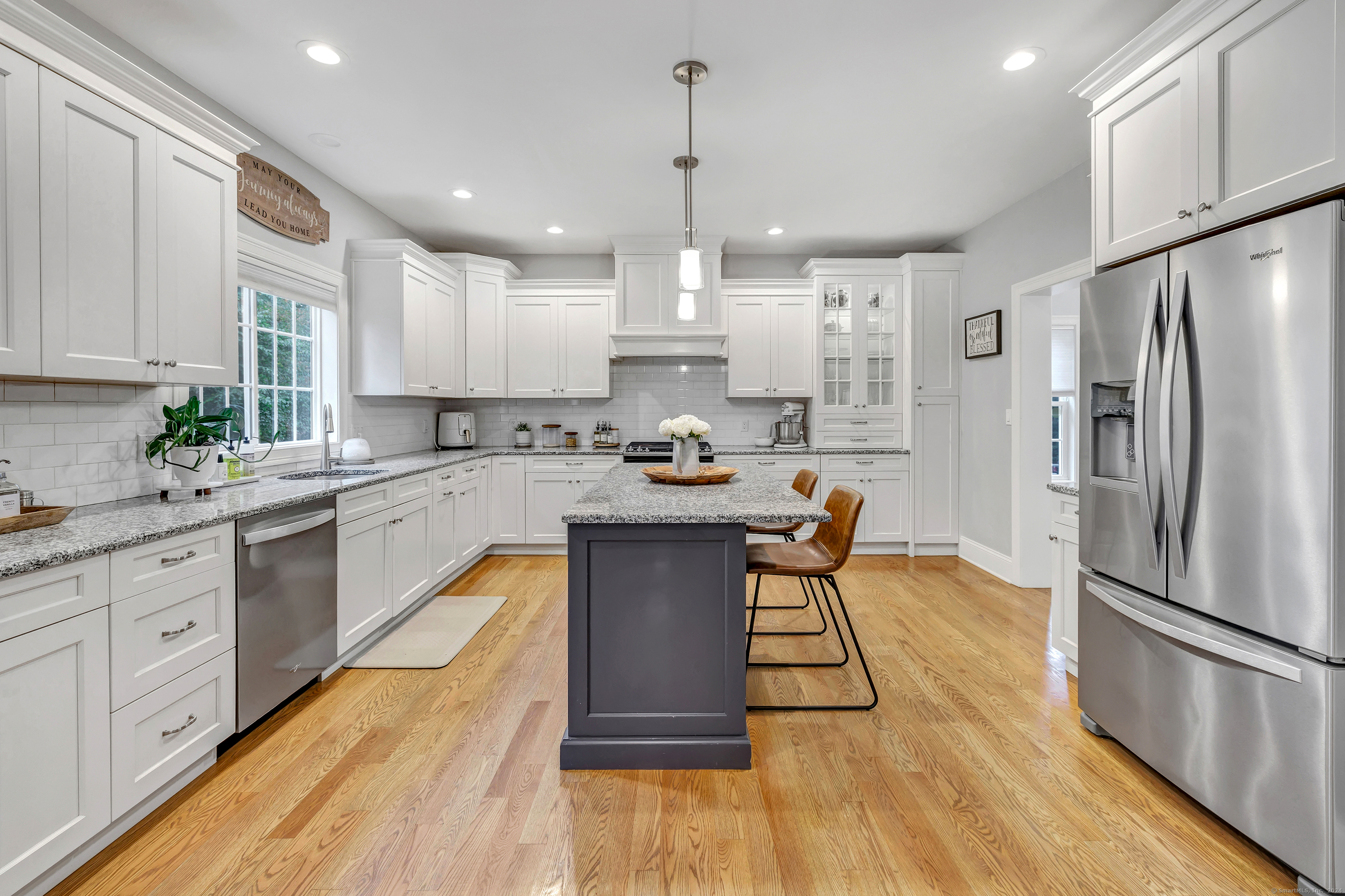 49 White Tail, Shelton, Connecticut 06484