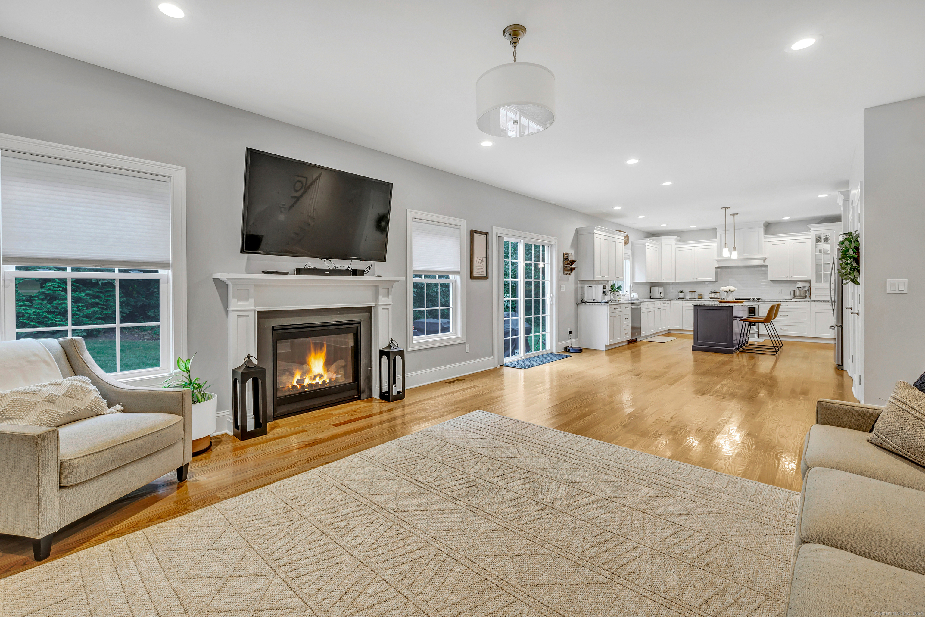 49 White Tail, Shelton, Connecticut 06484