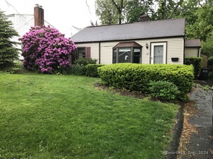 19 Cowan Avenue